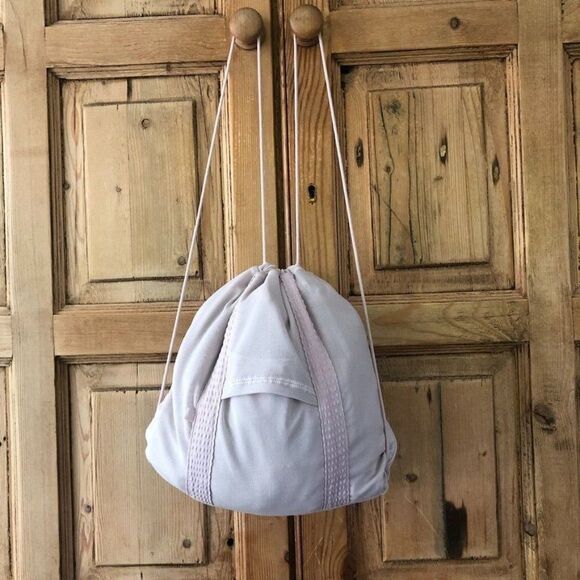 Lululemon 6 Pack Light Pullover *Packable Porcelain Pink - Picture 2 of 7